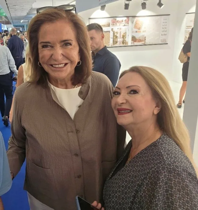 Στιγμιότυπο από τα περίπτερα της Έκθεσης