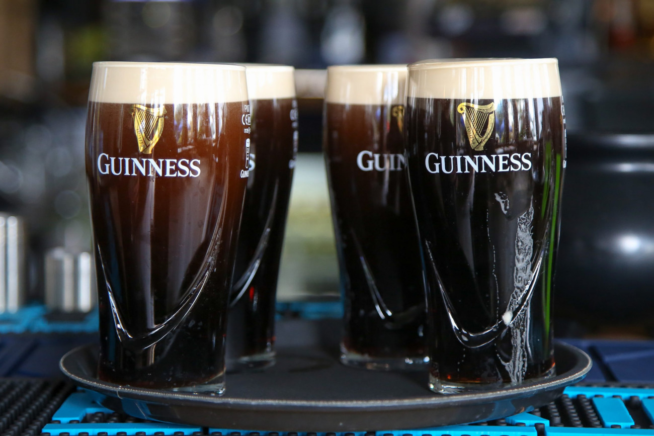 Εκτόξευση πωλήσεων για την μπύρα Guinnes, με «κράχτη» την Κιμ Καρντάσιαν