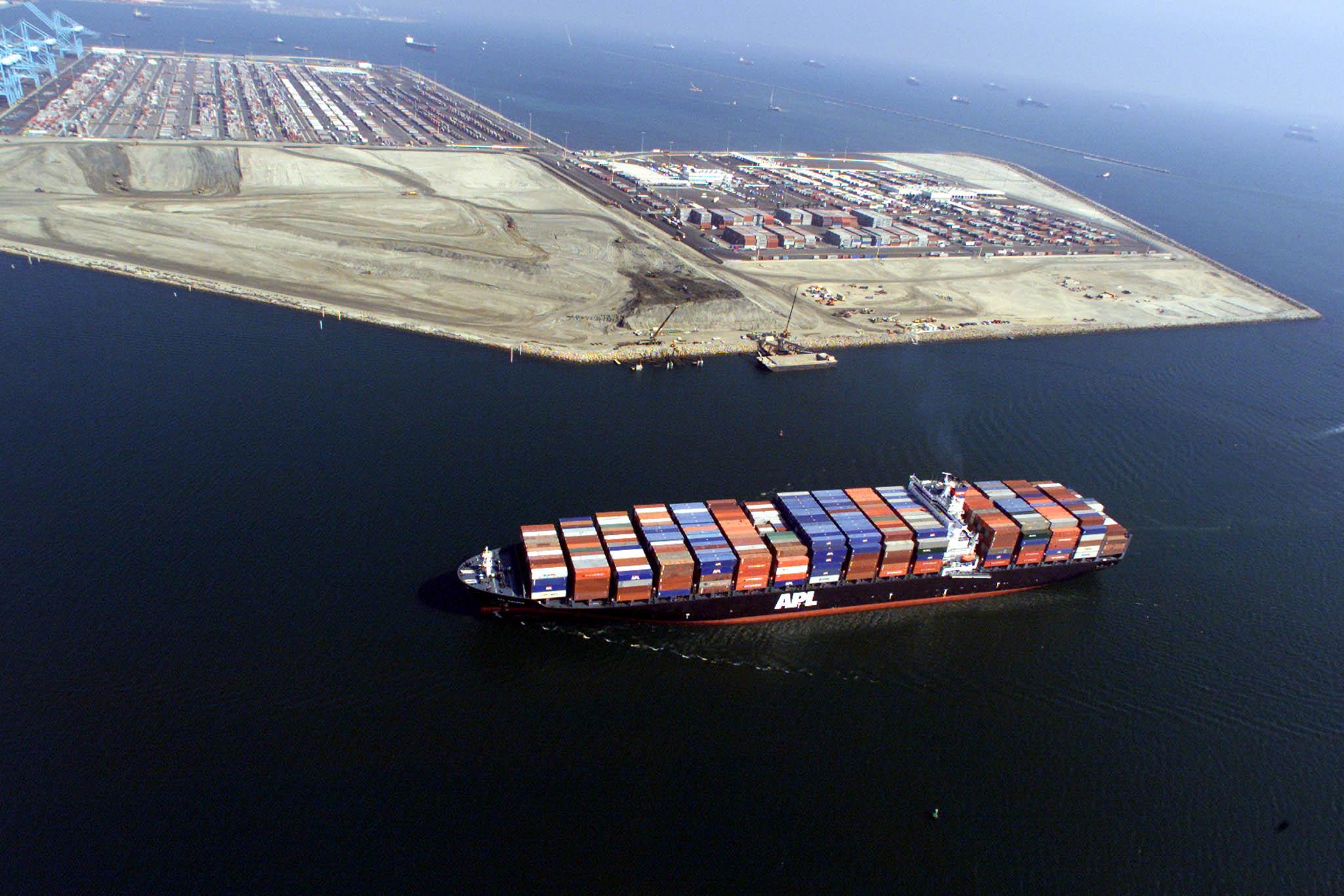 Economist: Οι ΗΠΑ μπορεί να απέχουν μόλις λίγες εβδομάδες από ένα ισχυρό οικονομικό σοκ 5 Economist: Οι ΗΠΑ μπορεί να απέχουν μόλις λίγες εβδομάδες από ένα ισχυρό οικονομικό σοκ