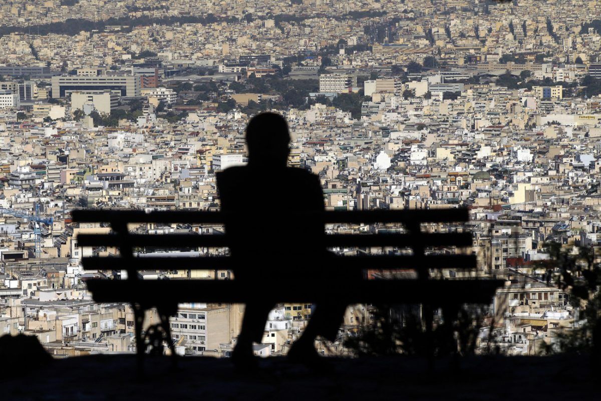 ΟΟΣΑ: Οι μισθοί αυξάνονται αλλά τα πραγματικά εισοδήματα μειώνονται - Η Ελληνική πραγματικότητα
