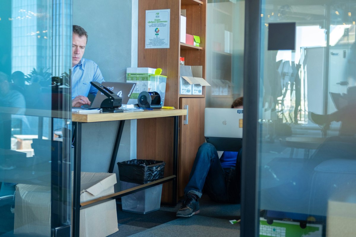 Οι εταιρείες υιοθετούν μια νέα σκληρή κουλτούρα - Η επιλογή για τους εργαζόμενους: προσαρμογή ή αποχώρηση 3 Οι εταιρείες υιοθετούν μια νέα σκληρή κουλτούρα - Η επιλογή για τους εργαζόμενους: προσαρμογή ή αποχώρηση