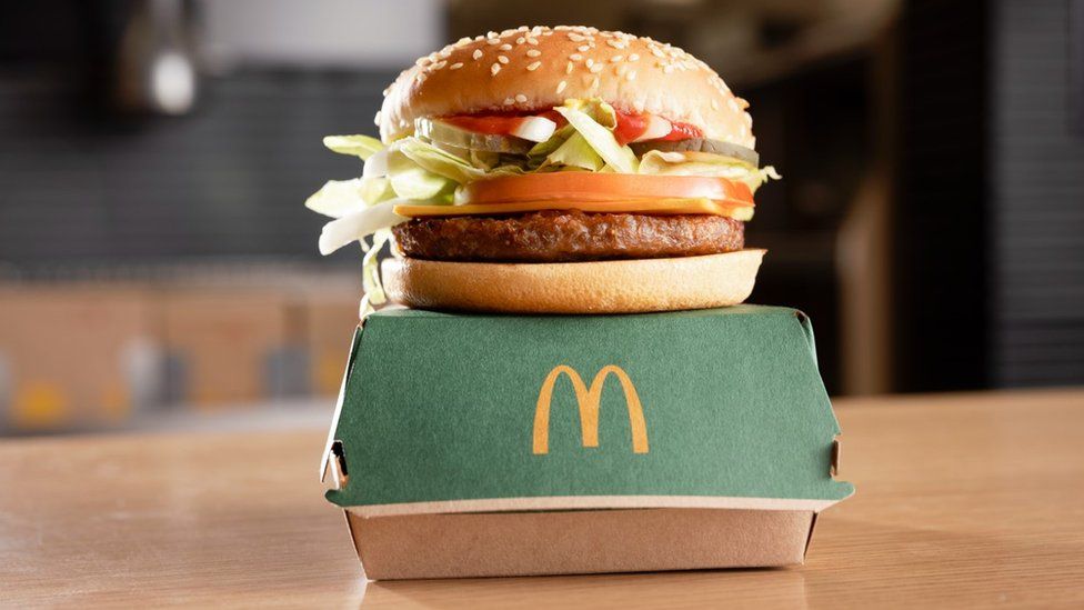 Ο Δείκτης Big Mac: Πόσα μπέργκερ πιάνει ο μισθός σου; 3 Ο Δείκτης Big Mac: Πόσα μπέργκερ πιάνει ο μισθός σου;