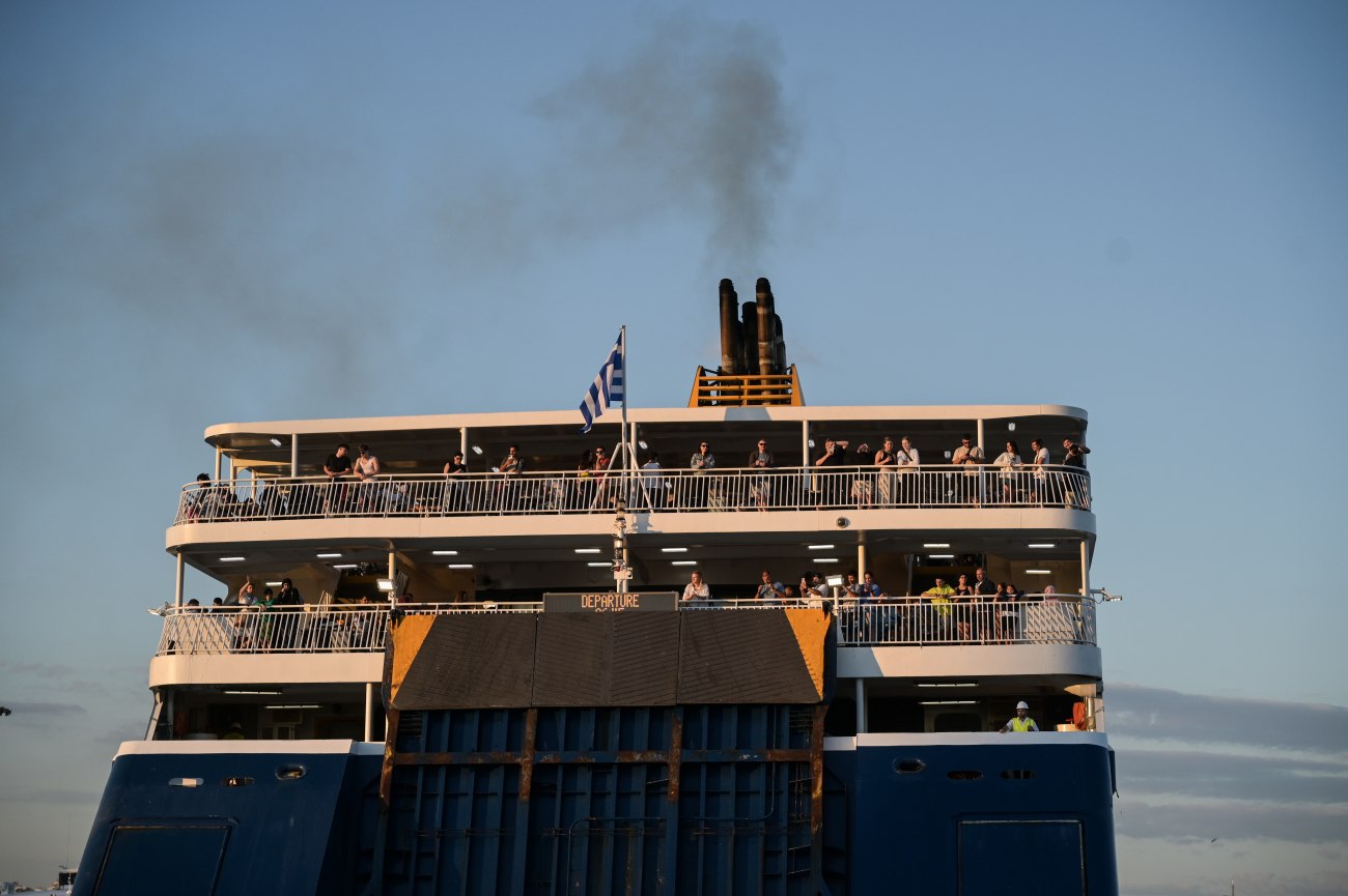 ΦΠΑ: Αμετακίνητη η κυβέρνηση, λέει «όχι» στη μείωσή του - Θα βοηθούσε στην αποκλιμάκωση των τιμών λένε οι πολίτες 5 ΦΠΑ: Αμετακίνητη η κυβέρνηση, λέει «όχι» στη μείωσή του - Θα βοηθούσε στην αποκλιμάκωση των τιμών λένε οι πολίτες