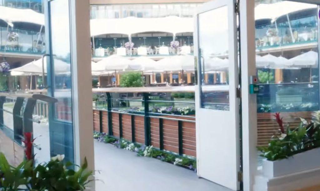 Γιατί οι σούπερ πλούσιοι εγκαταλείπουν τη χλιδή 7 Γιατί οι σούπερ πλούσιοι εγκαταλείπουν τη χλιδή