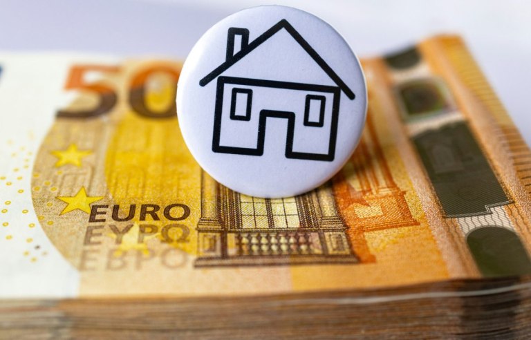 Ενοικιαστές σε απόγνωση, με όπλο το μαύρο χιούμορ: Η viral αγγελία στα Χανιά για το «κοτέτσι» των 1650 ευρώ