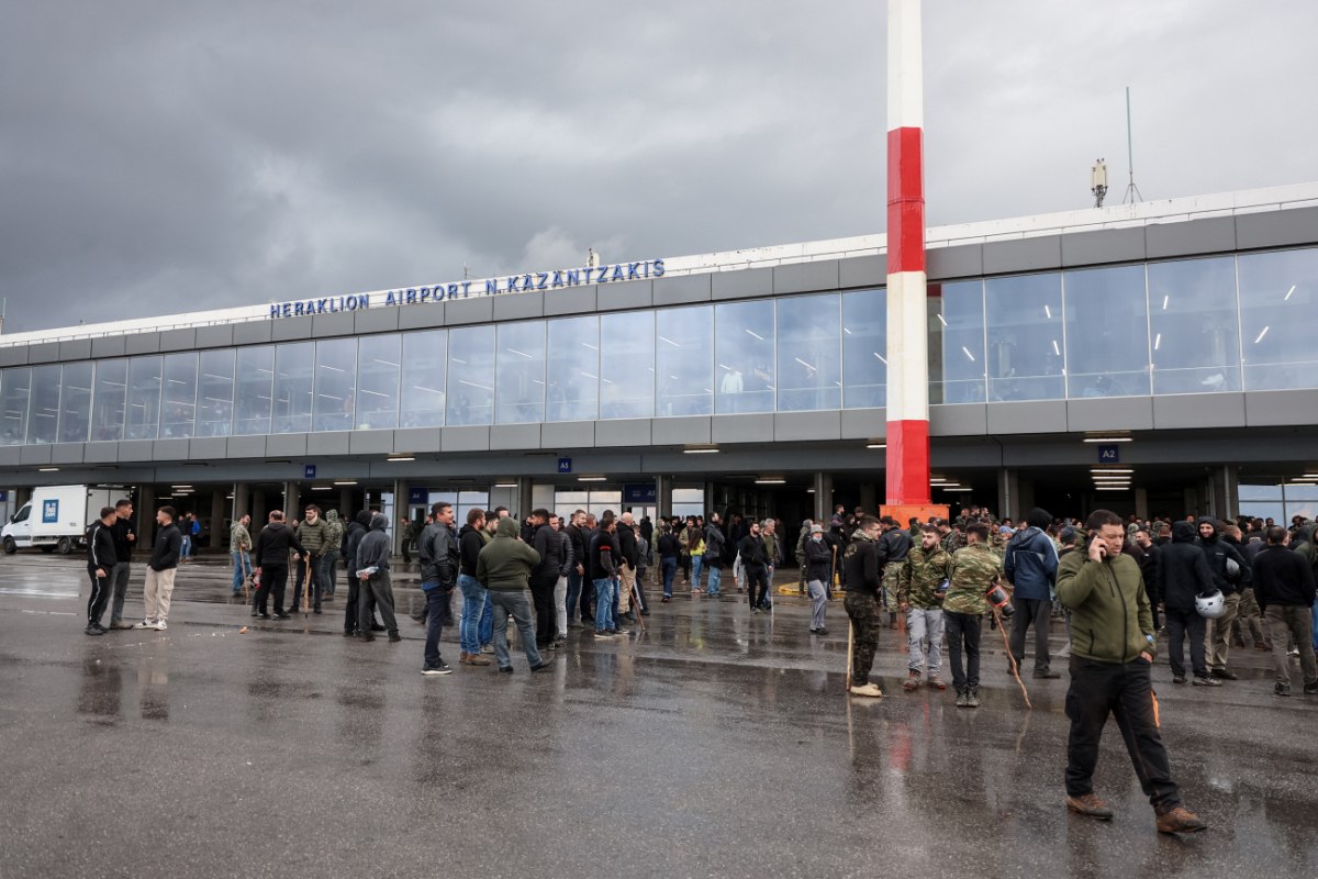 Λάδι στη φωτιά από την κυβέρνηση - Αντιμέτωποι με κατηγορίες για «εγκληματική οργάνωση» αγρότες από την Κρήτη 3 Λάδι στη φωτιά από την κυβέρνηση - Αντιμέτωποι με κατηγορίες για «εγκληματική οργάνωση» αγρότες από την Κρήτη