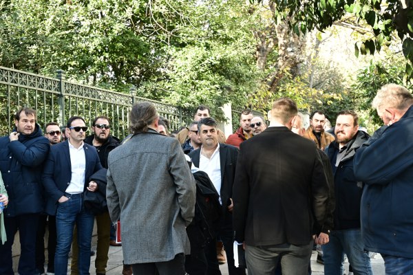 Αγρότες: Στο Μαξίμου η αντιπροσωπεία των «προθύμων» για τη συνάντηση με Μητσοτάκη - Συνεδριάζει αύριο για κλιμάκωση η Πανελλαδική Επιτροπή