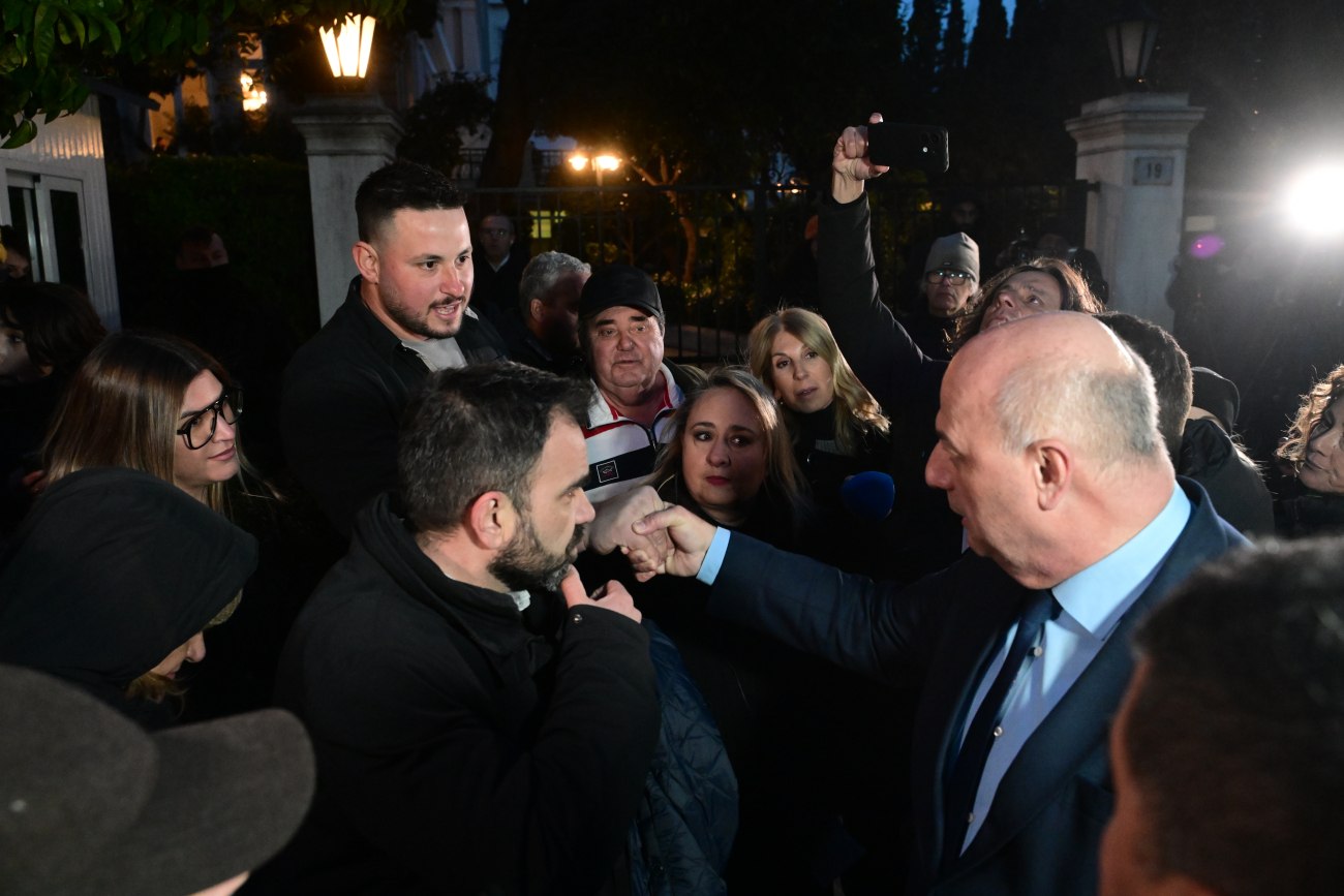 Η μέρα των αποφάσεων για τις αγροτικές κινητοποιήσεις έφτασε - Το κλίμα στα μπλόκα και η αγωνία του Μαξίμου