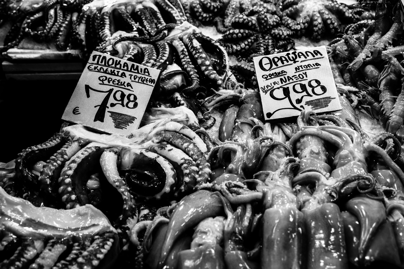 Καθαρά Δευτέρα: Ανοιχτή μέχρι το μεσημέρι η Βαρβάκειος - Πλήθος κόσμου στην αγορά 4 Καθαρά Δευτέρα: Ανοιχτή μέχρι το μεσημέρι η Βαρβάκειος - Πλήθος κόσμου στην αγορά