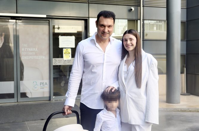 Ιωάννα Σιαμπάνη: Γέννησε κρυφά και αποχώρησε από το νοσοκομείο με τον γιο της 1 Ιωάννα Σιαμπάνη: Γέννησε κρυφά και αποχώρησε από το νοσοκομείο με τον γιο της