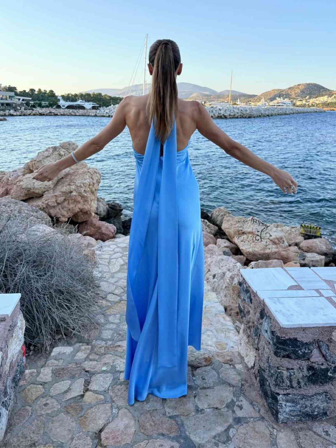 Γιώργος Λιάγκας: Κουμπάρος σε γάμο με εντυπωσιακή εμφάνιση της Μαρίας Αντωνά 2 Γιώργος Λιάγκας: Κουμπάρος σε γάμο με εντυπωσιακή εμφάνιση της Μαρίας Αντωνά