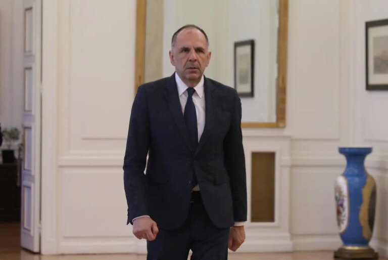 Γεραπετρίτης: Υπενθυμίζει την ισχύ της Ελλάδας σε όσους επιβουλεύονται την εθνική μας ασφάλεια