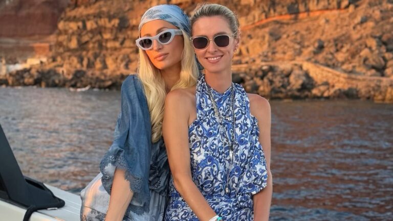 Paris Hilton: Οικογενειακές διακοπές στην Ελλάδα με πολυτελές γιοτ - Το νησί που επέλεξαν
