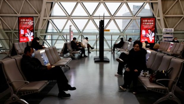 Κίνα: Τα σενάρια για την έκβαση της νέας «μάχης» με τον κορωνοϊό – Οι επιπτώσεις στην παγκόσμια οικονομία