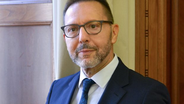 Στουρνάρας: «Εθνικός στόχος η απόκτηση επενδυτικής βαθμίδας»