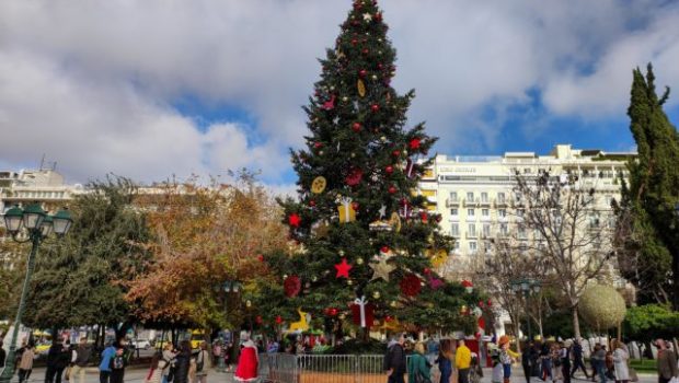 Επιχειρήσεις: «Ζεσταίνεται» η χριστουγεννιάτικη αγορά – Αισιοδοξία στον εμπορικό κόσμο