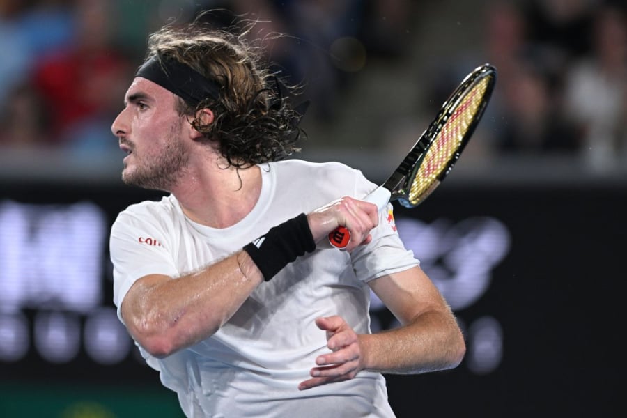 Στους «16» του Australian Open