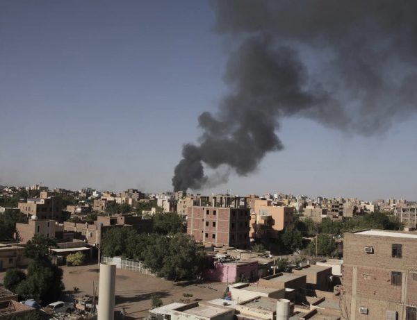 Συγκρούσεις στο Σουδάν: Ξεκίνησε η επιχείρηση απομάκρυνσης Γάλλων πολιτών από τη χώρα
