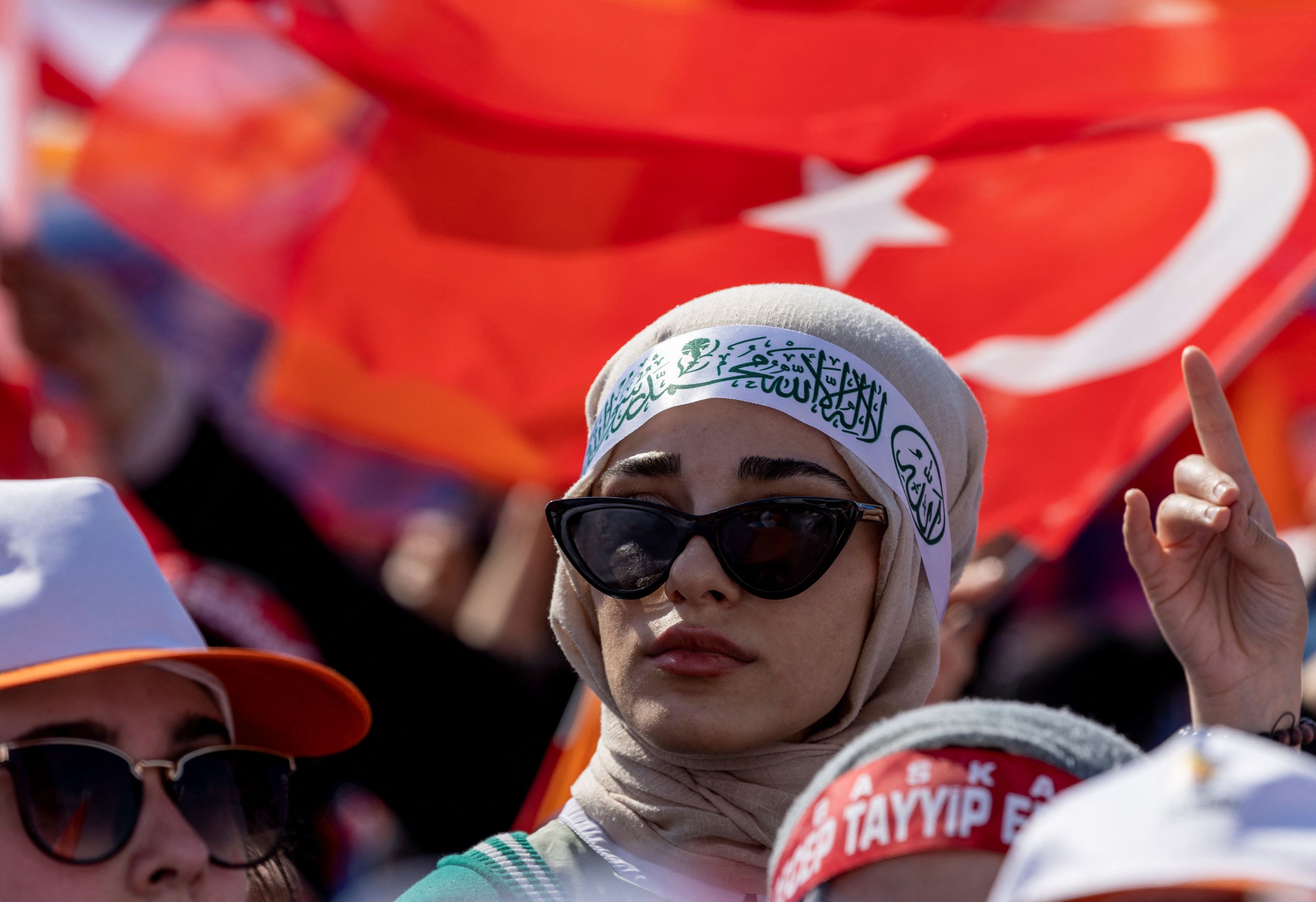 Τουρκία: Έκλεψε τις εντυπώσεις στην Πόλη ο Ερντογάν – «Μεθύστακας ο Κιλιτσντάρογλου»