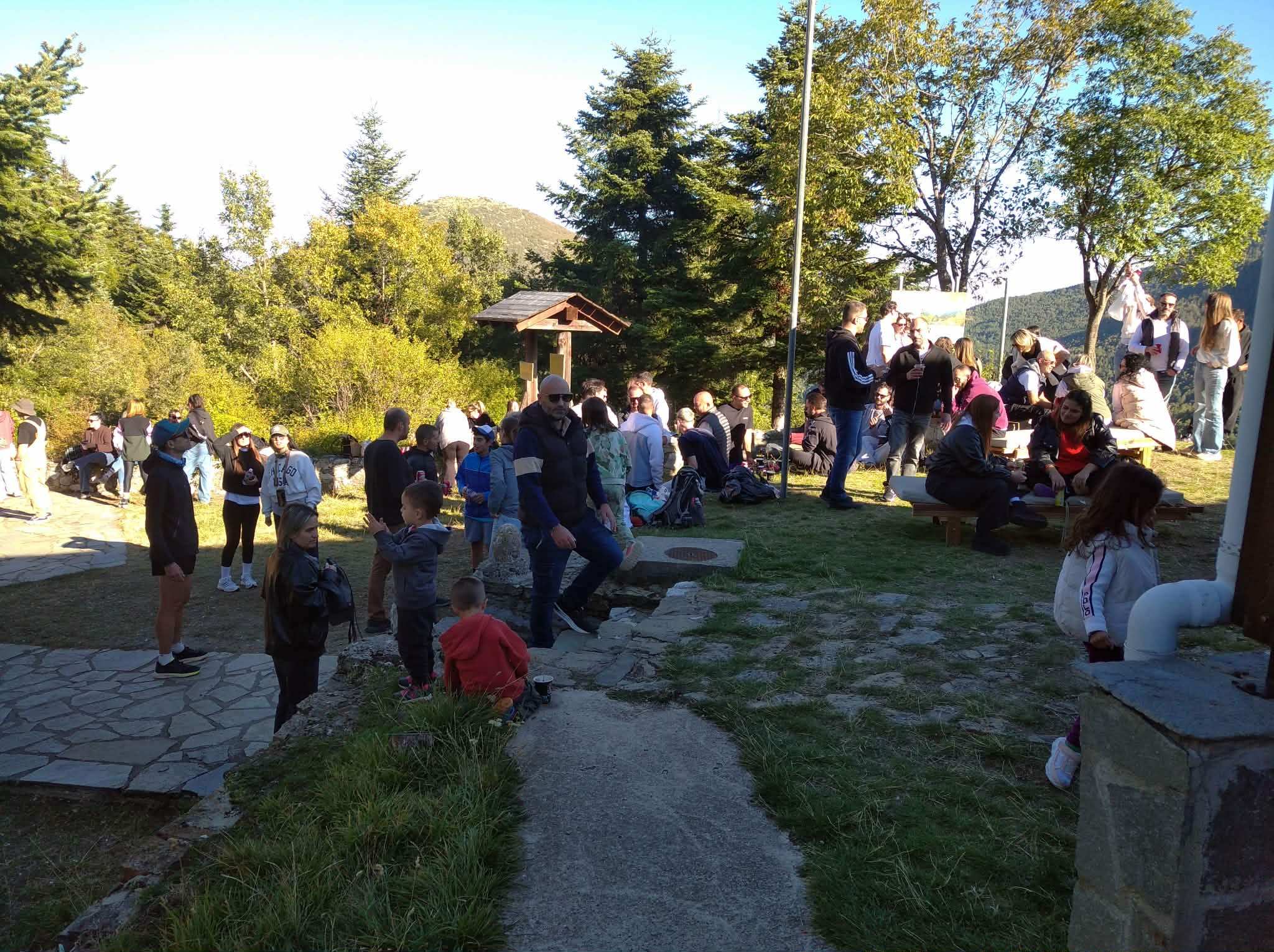 Στιγμιότυπο από την εκδήλωση στο καταφύγιο του Μπούρινου