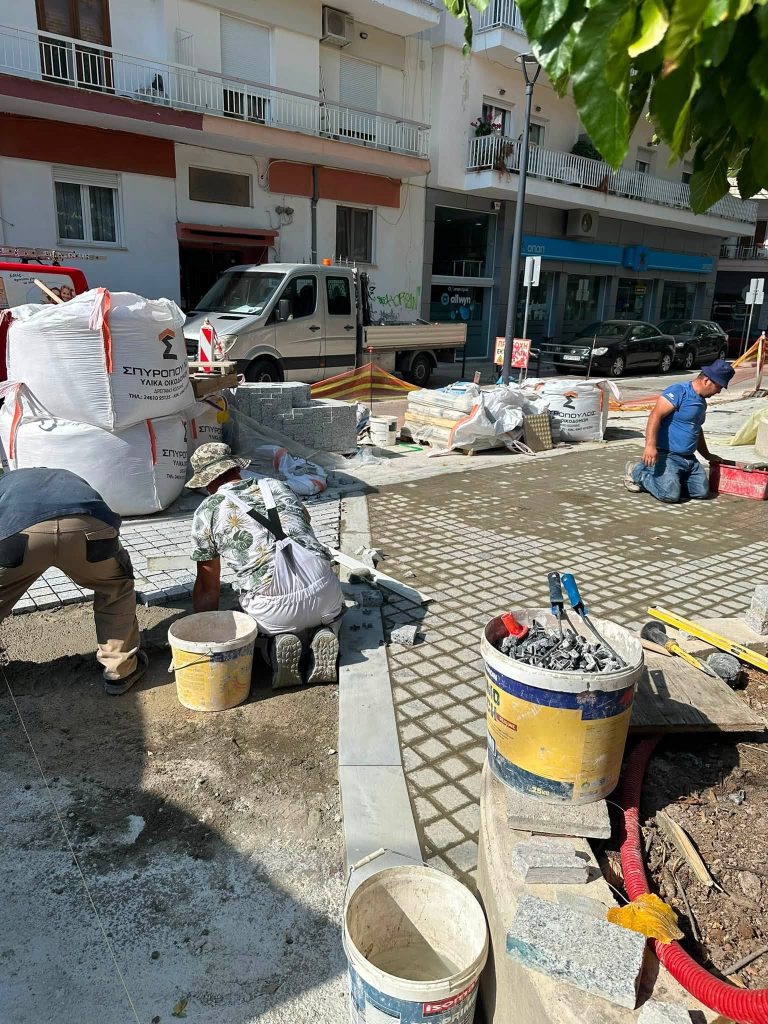 Κοζάνη: Στο 90% η ανάπλαση της Πλατείας Μικράς Ασίας – Ακολουθούν φυτεύσεις