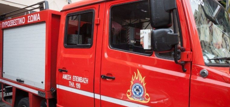 Πόρτο Γερμενό: Πύρινος εφιάλτης, καίγονται σπίτια, εκκενώθηκαν άλλοι τρεις οικισμοί