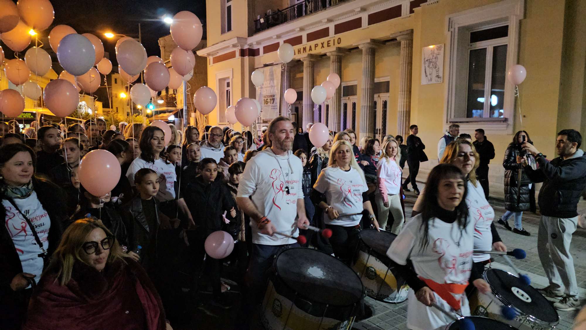 Κοζάνη: Πραγματοποιήθηκε ο 11ος Περίπατος για τον Καρκίνο του Μαστού 25 Στιγμιότυπο από τον περίπατο