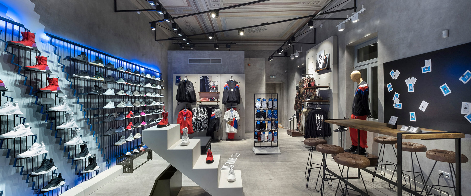 H Adidas αφήνει πίσω τη Nike - Βγαίνει μπροστά παρά τους δασμούς 1 Adidas