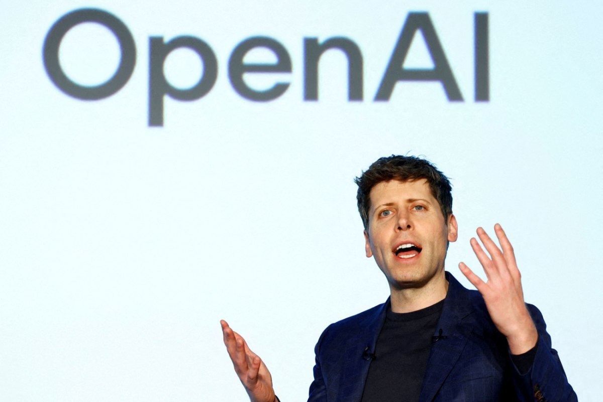 H OpenAI στρέφεται στην Amazon για πρόσθετη υπολογιστική ισχύ - Συμφωνία 38 δισ. δολαρίων 1 O Σαμ Άλτμαν δήλωσε πρόσφατα ότι η είσοδος της OpenAI στο χρηματιστήριο είναι πιθανή (Reuters)