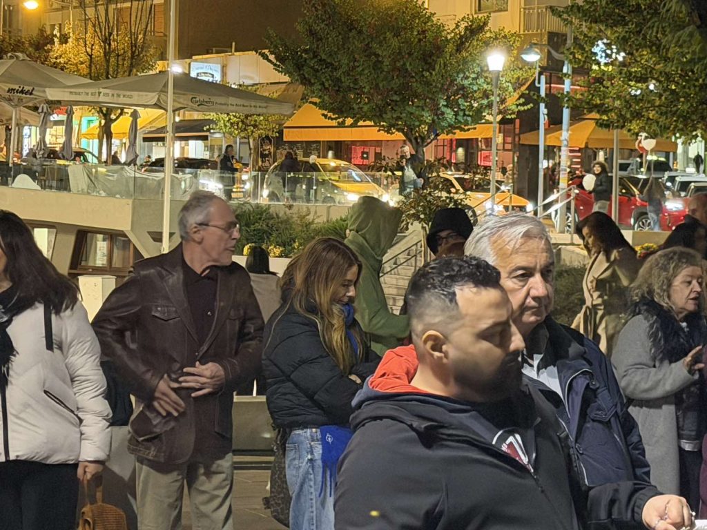 Κοζάνη: Συλλαλητήριο κατά της ενεργειακής φτώχειας στην κεντρική πλατεία, 30 Οκτωβρίου