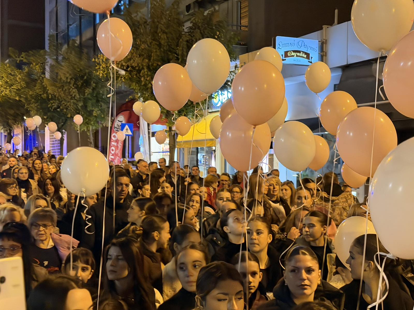 Κοζάνη: Πραγματοποιήθηκε ο 11ος Περίπατος για τον Καρκίνο του Μαστού 37 Ο 11ος Περίπατος για τον Καρκίνο του Μαστού