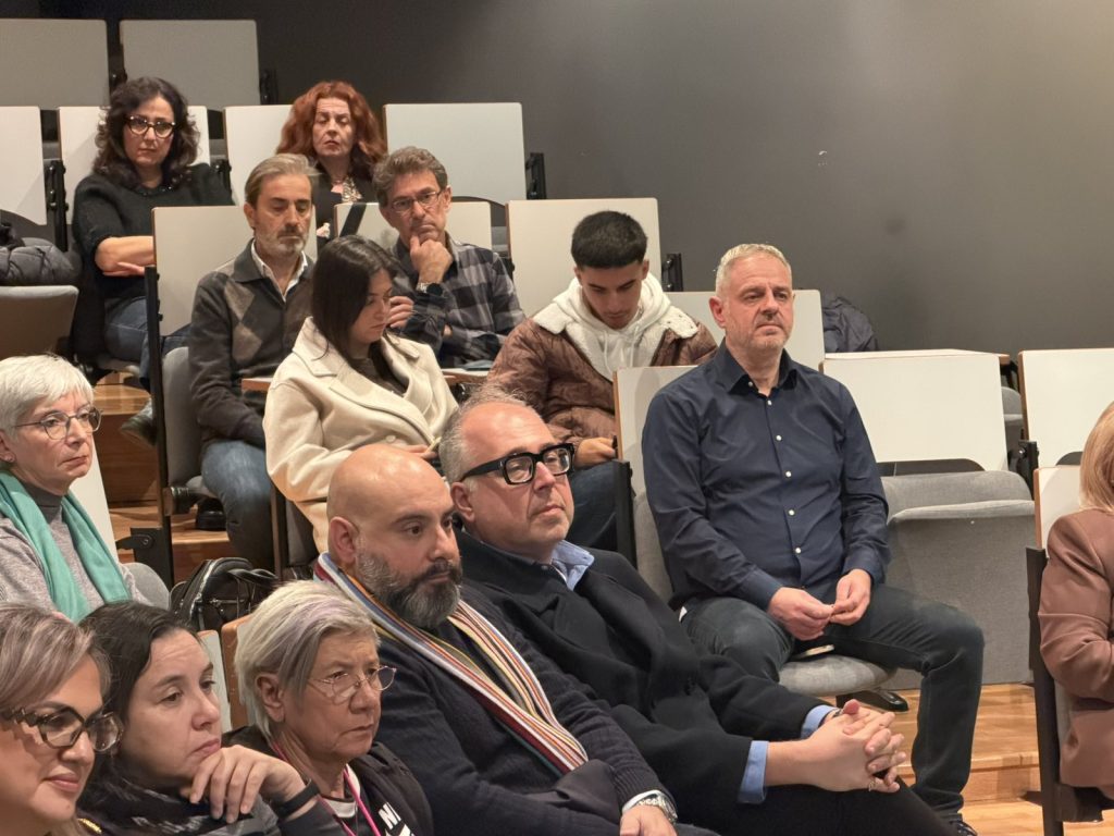 Κοζάνη: Εγκαινιάστηκε στις 31/10 η έκθεση «Χρονοστιβάδα» με 45 ιστορίες για τη Θεσσαλονίκη