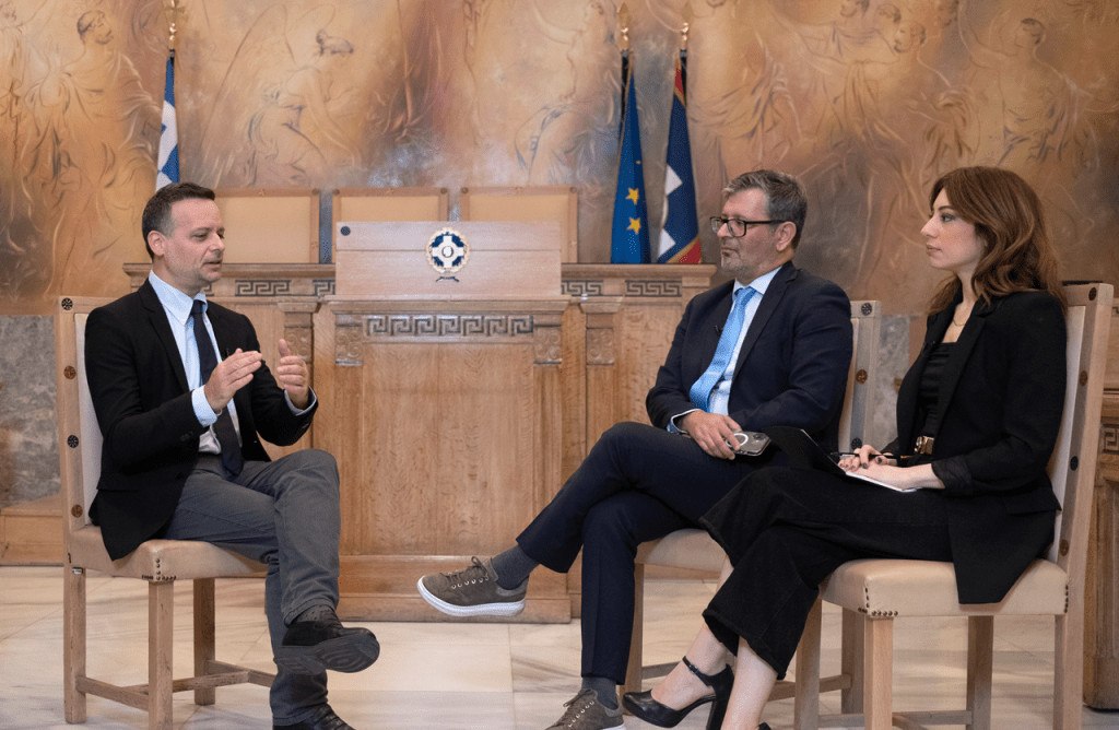OT FORUM - Δούκας: «Ναι» σε συγκλίσεις στην Κεντροαριστερά, καμία συγκυβέρνηση ΠΑΣΟΚ - ΝΔ 1 OT FORUM - Δούκας: «Ναι» σε συγκλίσεις στην Κεντροαριστερά, καμία συγκυβέρνηση ΠΑΣΟΚ - ΝΔ