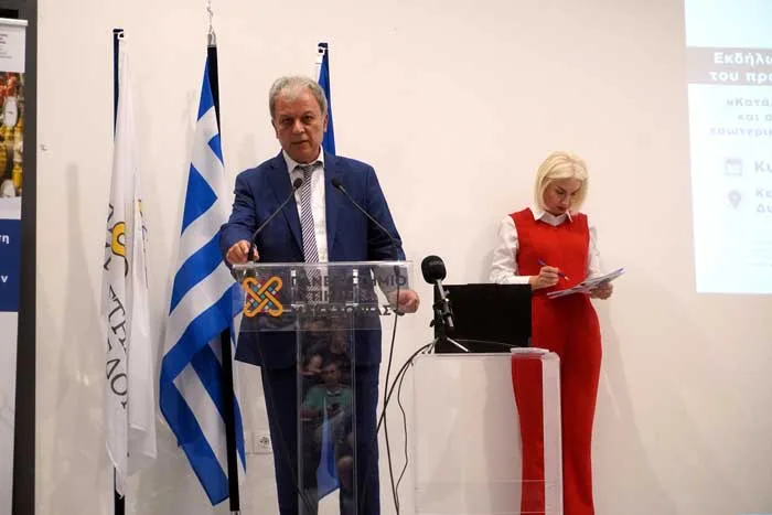 Κοζάνη: Πιστοποιήθηκαν 100 επαγγελματίες για εγκαταστάσεις φυσικού αερίου από το Πανεπιστήμιο Δυτικής Μακεδονίας 5 Στιγμιότυπο από την απονομή των πιστοποιητικών