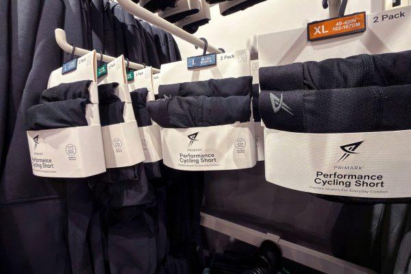 Primark: Η απρόσμενη «συμμαχία» με τον Τραμπ που αλλάζει την μόδα 1 Primark: Η απρόσμενη «συμμαχία» με τον Τραμπ που αλλάζει την μόδα
