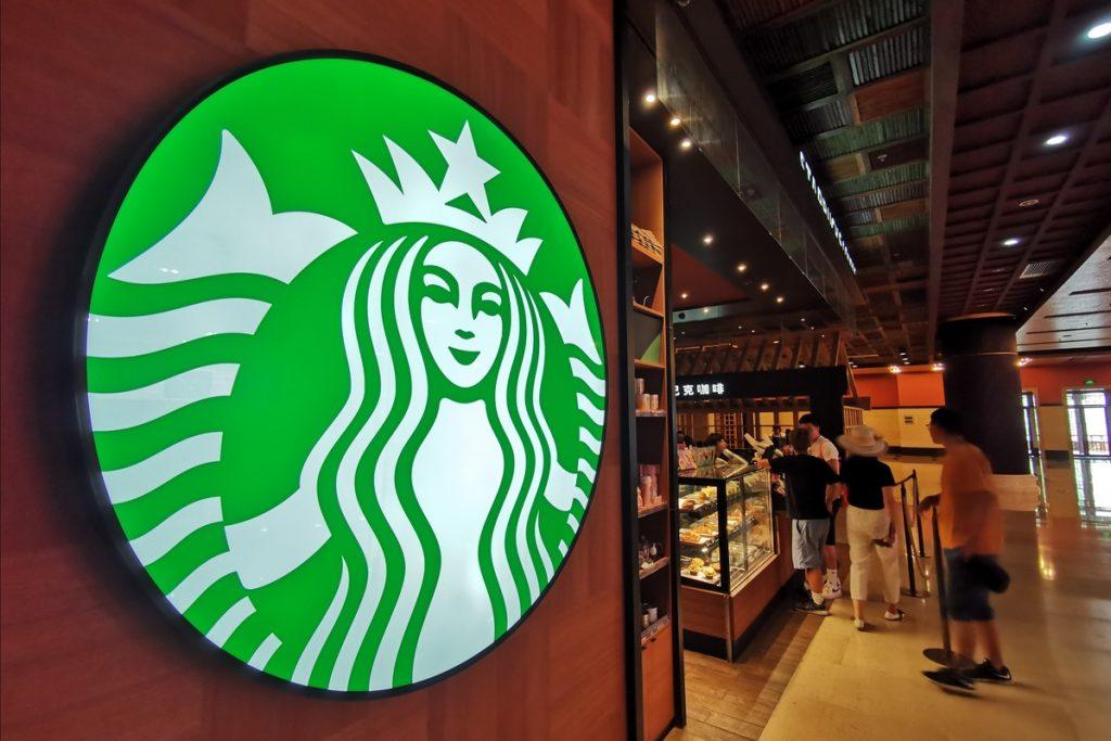 Starbucks: Το νέο στοίχημα με το νερό καρύδας - Πρεμιέρα για τα Coco Matcha και Coco Cold Brew 3 Starbucks