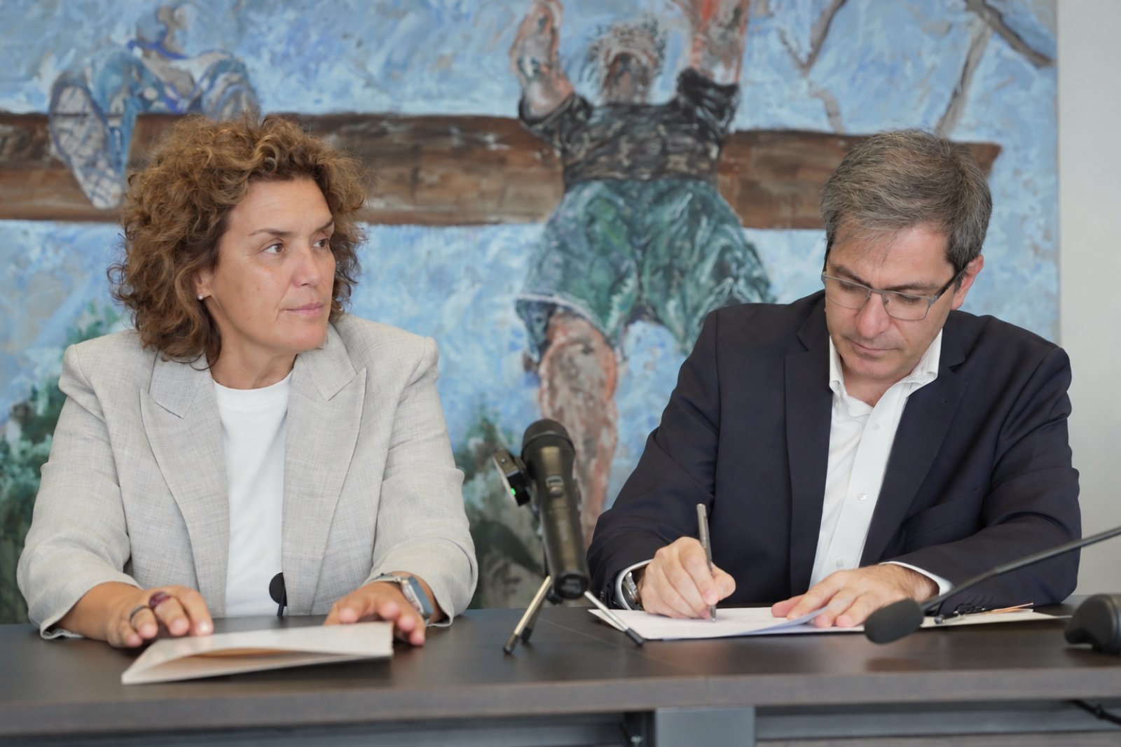 Κοζάνη: Μνημόνιο συνεργασίας του Πανεπιστημίου Δυτικής Μακεδονίας με τη Sunlight Group 1 Συνάντηση του Πανεπιστημίου Δυτικής Μακεδονίας με τη Sunlight Group