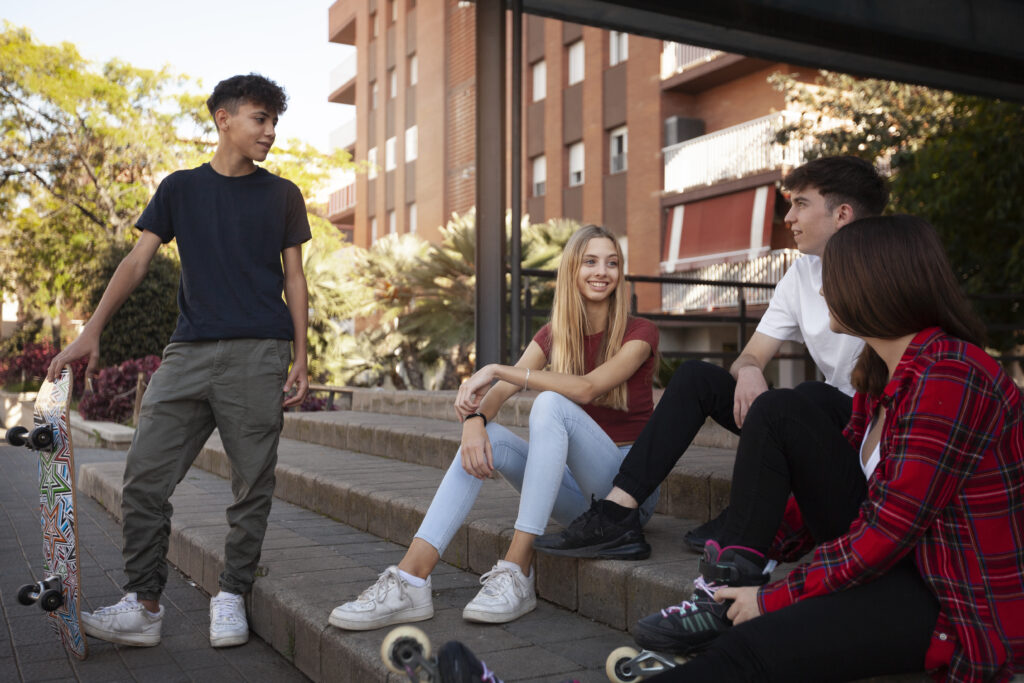 Youth Pass: Πάνω από 66.000 οι αιτήσεις - Ποιοι το δικαιούνται