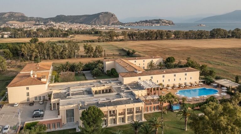 Θέσεις εργασίας στο ξενοδοχείο Αμαλία: Δρομολογούνται ευκαιρίες για νέες προσλήψεις στο Ναύπλιο
