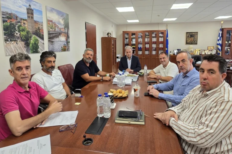 Υπογραφή δύο έργων ενεργειακής και λειτουργικής αναβάθμισης κτιριακών υποδομών του Επιμελητηρίου Κοζάνης από τον Περιφερειάρχη Δυτικής Μακεδονίας