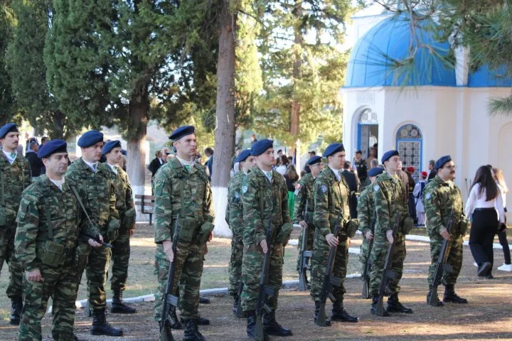Σέρβια: Με παρέλαση και πλήθος κόσμου τιμήθηκε η 114η επέτειος Απελευθέρωσης 4 Σέρβια: Με παρέλαση και πλήθος κόσμου τιμήθηκε η 114η επέτειος Απελευθέρωσης