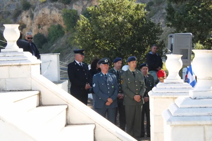 Σέρβια: Με παρέλαση και πλήθος κόσμου τιμήθηκε η 114η επέτειος Απελευθέρωσης 25 Σέρβια: Με παρέλαση και πλήθος κόσμου τιμήθηκε η 114η επέτειος Απελευθέρωσης