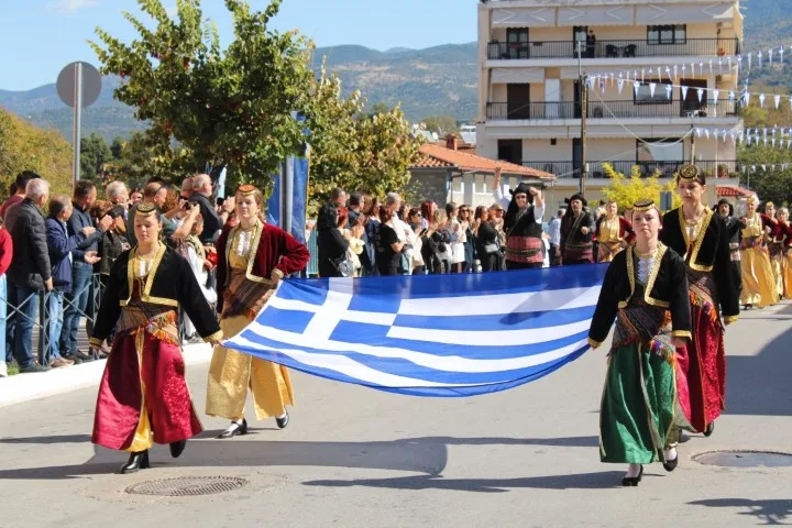 Σέρβια: Με παρέλαση και πλήθος κόσμου τιμήθηκε η 114η επέτειος Απελευθέρωσης 49 Σέρβια: Με παρέλαση και πλήθος κόσμου τιμήθηκε η 114η επέτειος Απελευθέρωσης