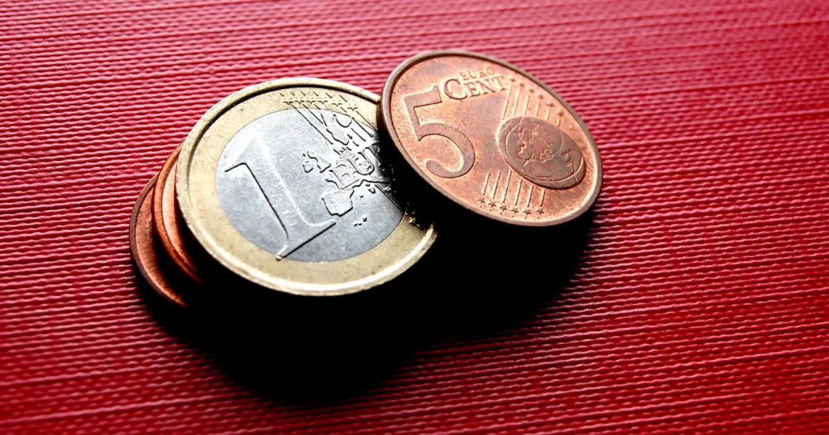 Επίδομα 600 ευρώ: Διευκρινίζει ποιοι σπουδαστές δικαιούνται την οικονομική ενίσχυση τώρα