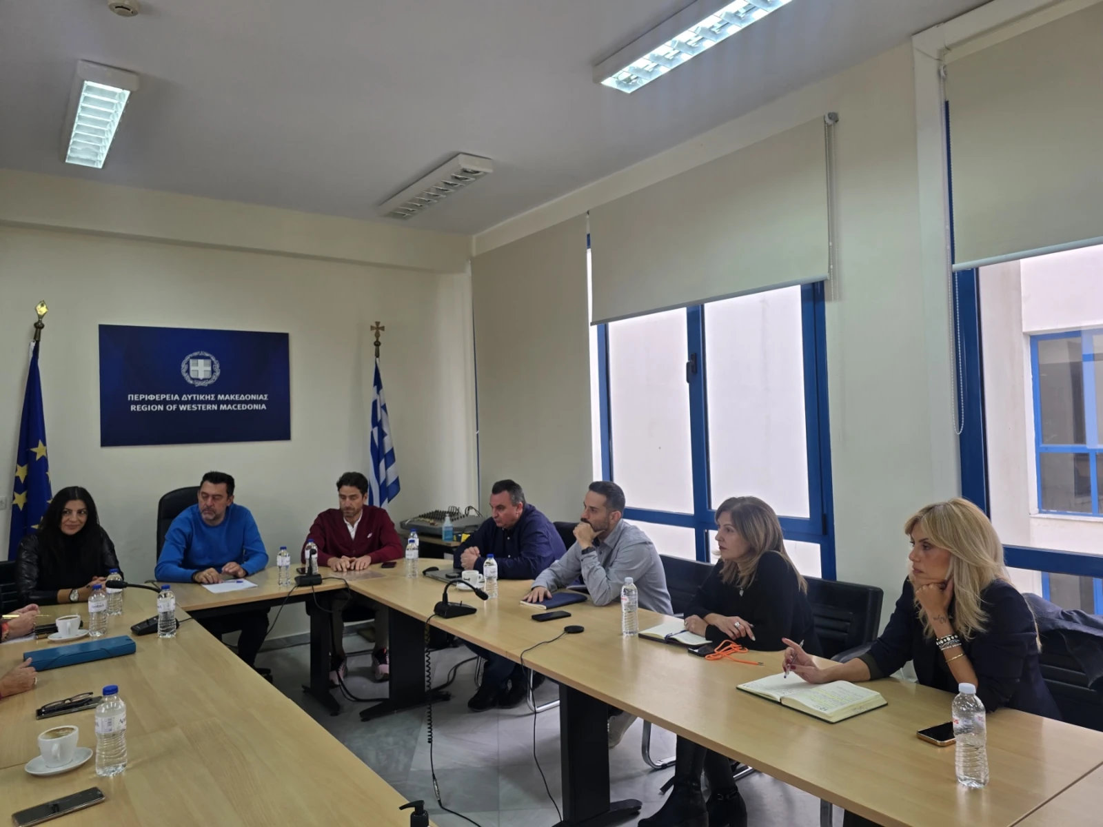 Κοζάνη: Μνημόνιο Περιφέρειας και Διευθύνσεων Δευτεροβάθμιας για δράσεις στα σχολεία 2 Παρουσία εκπροσώπων στην υπογραφή του Μνημονίου Συνεργασίας