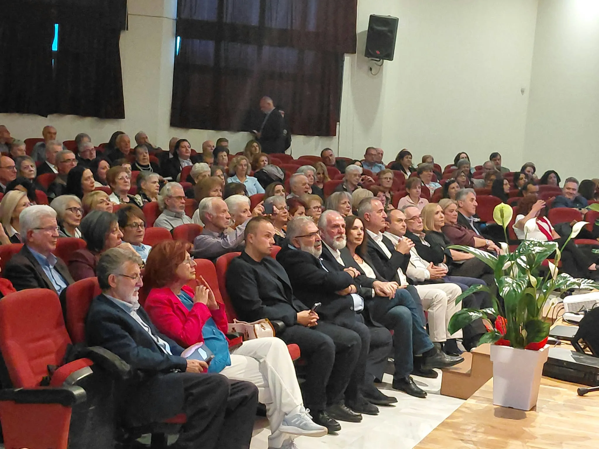 Πτολεμαΐδα: Η 16η Συνάντηση Χορωδιών τίμησε τον Διονύση Σαββόπουλο 7 Πτολεμαΐδα: Η 16η Συνάντηση Χορωδιών τίμησε τον Διονύση Σαββόπουλο