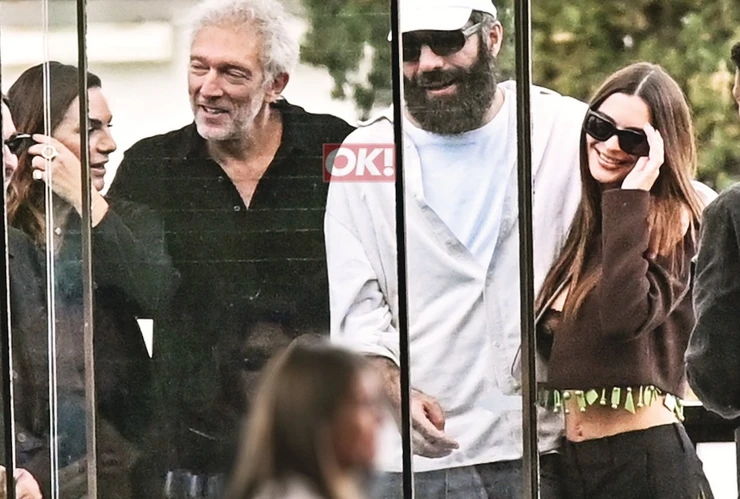 Ο Romain Gavras και η Emily Ratajkowski στην Αθήνα