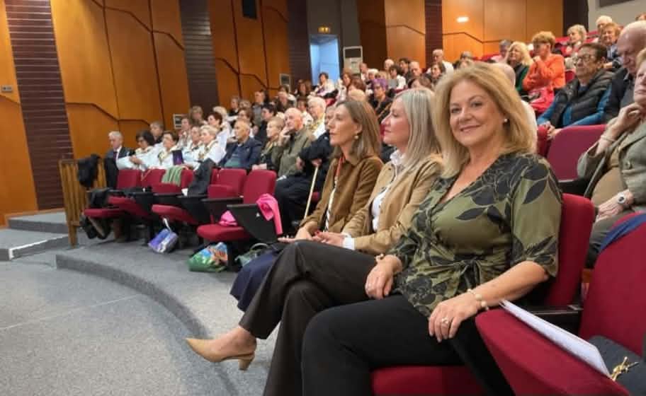 Πτολεμαΐδα: Χορωδίες ΚΑΠΗ Εορδαίας και Έδεσσας τίμησαν την Τρίτη Ηλικία 3 Παρουσίαση χορωδίας στην εκδήλωση των ΚΑΠΗ