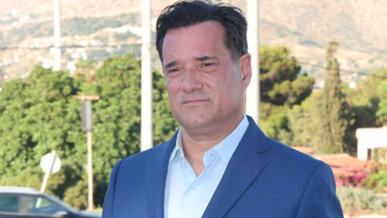Άδωνις Γεωργιάδης: Συγκινητικός αποχαιρετισμός στη Βάσω Φιλιππάτου