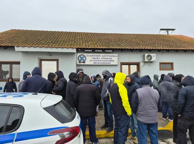 Αγρότες: Σκέψεις για συλλαλητήριο στην Αθήνα - Για ανωμοτί καταθέσεις κλήθηκαν Ανεστίδης και Ρούζιος 1 Αγρότες: Σκέψεις για συλλαλητήριο στην Αθήνα - Για ανωμοτί καταθέσεις κλήθηκαν Ανεστίδης και Ρούζιος